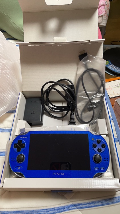 psVita（ゲーム機本体・ゲームソフト）の商品画像 - 査定依頼日：2025年9月14日 - 最高査定価格：12,600円