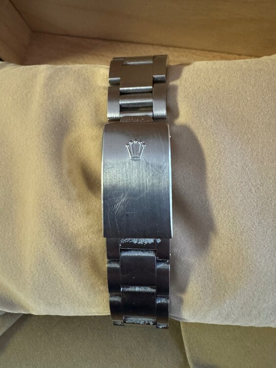 ロレックス エクスプローラー 1657（高級時計）の商品画像 - 査定依頼日：2025年5月21日 - 最高査定価格：1,080,000円