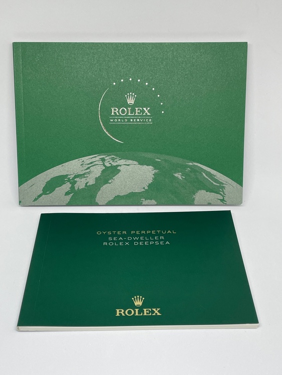 ロレックス シードゥエラー 12660（高級時計）の商品画像 - 査定依頼日：2026年1月11日 - 最高査定価格：1,900,000円