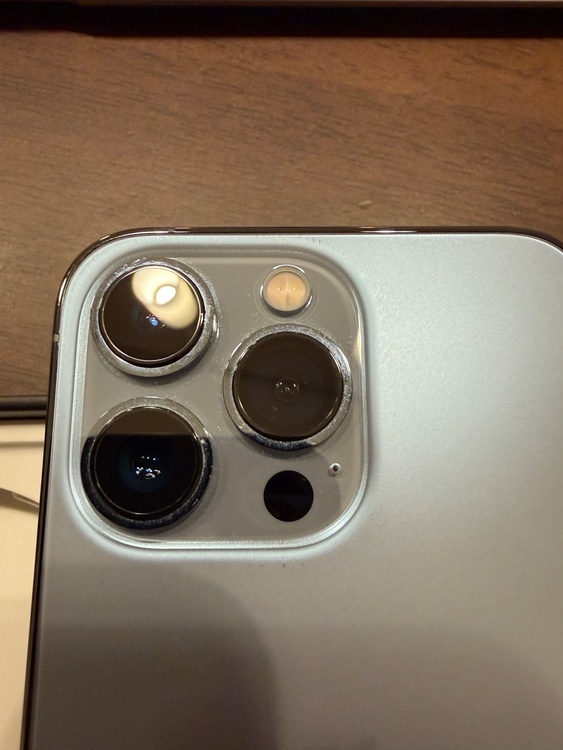 iPhone13pro（スマホ）の商品画像 - 査定依頼日：2026年3月2日 - 最高査定価格：28,000円