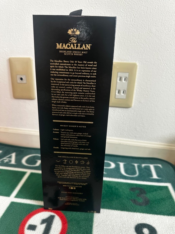 マッカラン18年（お酒）の商品画像 - 査定依頼日：2025年9月30日 - 最高査定価格：33,000円