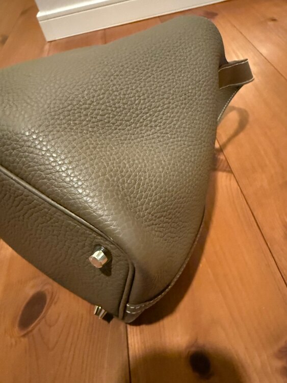 エルメス ピコタン （ブランドバッグ）の商品画像 - 査定依頼日：2025年4月6日 - 最高査定価格：500,000円