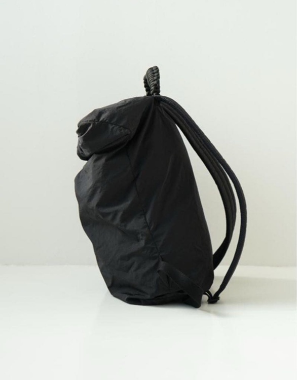 Bottega Veneta  リュック（ブランドバッグ）の商品画像 - 査定依頼日：2026年1月11日 - 最高査定価格：80,000円