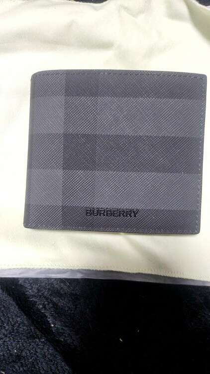 その他 バーバリー （ブランドバッグ）の商品画像 - 査定依頼日：2024年12月16日 - 最高査定価格：10,000円