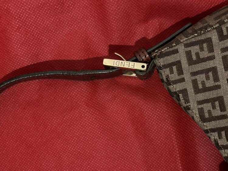 フェンディ モノグラム （ブランドバッグ）の商品画像 - 査定依頼日：2024年12月30日 - 最高査定価格：50,000円