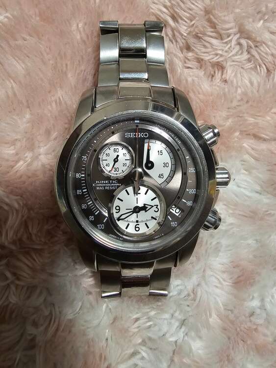 セイコー その他 7l22-0ac0（高級時計）の商品画像 - 査定依頼日：2024年12月23日 - 最高査定価格：41,000円