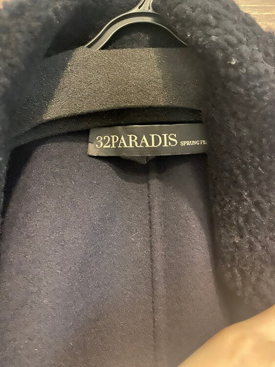 32paradis（古着・ファッション）の商品画像 - 査定依頼日：2025年3月19日 - 最高査定価格：6,000円