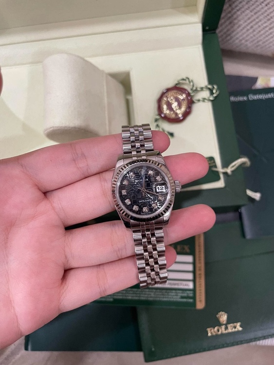ROLEX ロレックス デイトジャスト Black COM 10P 26mm 腕時計 179174G レディース K18ホワイトゴールド ステンレススチール シルバー（高級時計）の商品画像 - 査定依頼日：2026年10月12日 - 最高査定価格：1,220,000円