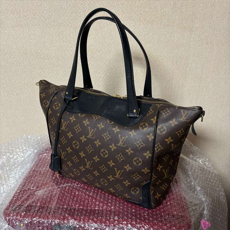 ルイヴィトン エストレーラー（ブランドバッグ）の商品画像 - 査定依頼日：2025年3月15日 - 最高査定価格：130,000円