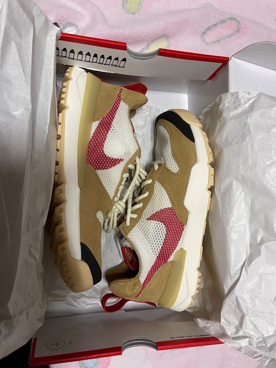 Tom Sachs × Nike Craft Mars Yard 3.0（古着・ファッション）の商品画像 - 査定依頼日：2026年2月25日 - 最高査定価格：100,000円