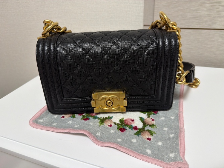 シャネル ボーイシャネル （ブランドバッグ）の商品画像 - 査定依頼日：2026年3月10日 - 最高査定価格：370,000円