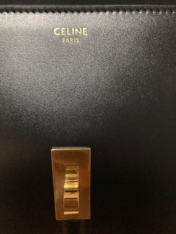 セーズミディアムブラック（ブランドバッグ）の商品画像 - 査定依頼日：2025年12月9日 - 最高査定価格：200,000円