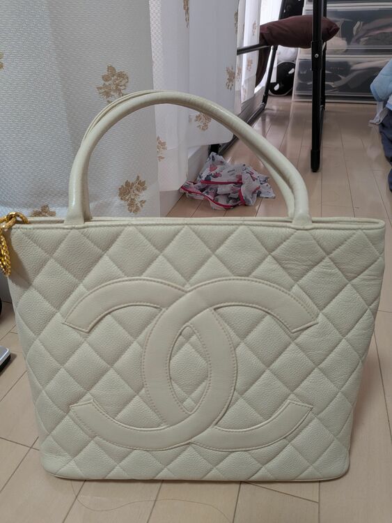 復刻トート（ブランドバッグ）の商品画像 - 査定依頼日：2025年11月8日 - 最高査定価格：150,000円