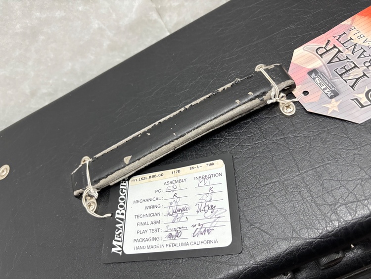 メサ・ブギー LONE STAR  2x12 USA使用110V（ピアノ・楽器・PA機材）の商品画像 - 査定依頼日：2026年3月29日 - 最高査定価格：3,000円