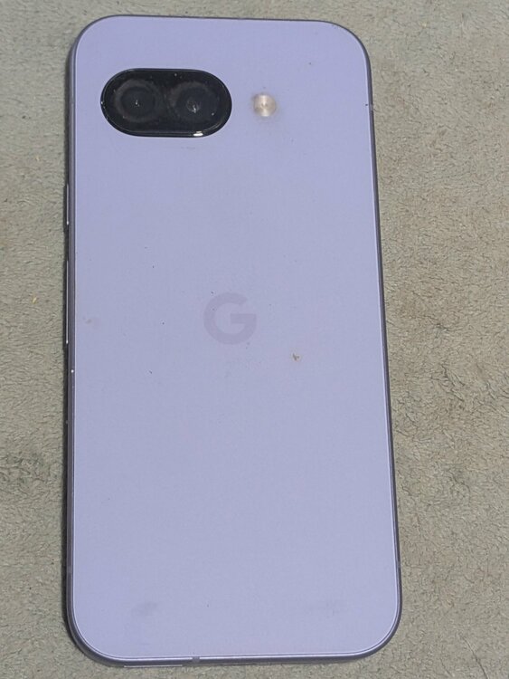 Pixel Pixel 9aシリーズ au（スマホ）の商品画像 - 査定依頼日：2026年10月3日 - 最高査定価格：37,000円