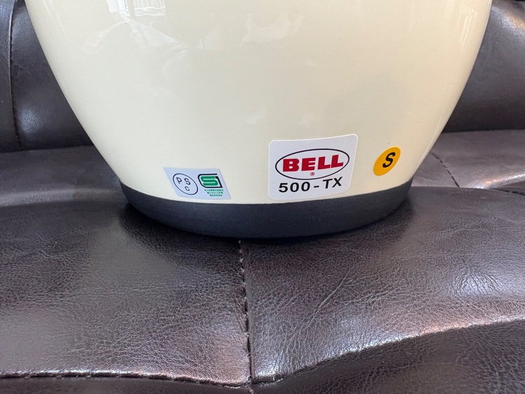 新品未使用品BELL 500-TXJ ジェットヘルメット　Sサイズ　アイボリー（バイク用品）の商品画像 - 査定依頼日：2025年11月7日 - 最高査定価格：15,000円