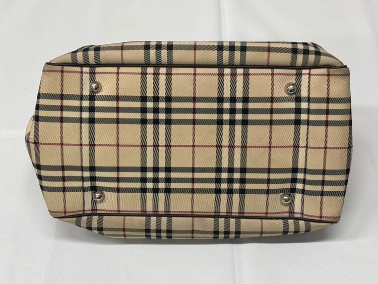 その他 バーバリー （ブランドバッグ）の商品画像 - 査定依頼日：2025年5月20日 - 最高査定価格：8,000円