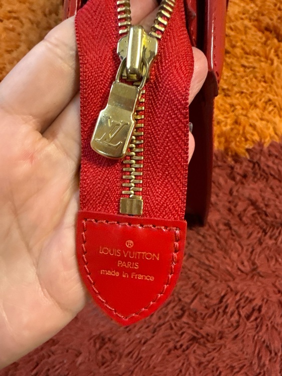 ハンドバッグ（ブランドバッグ）の商品画像 - 査定依頼日：2025年10月22日 - 最高査定価格：60,000円