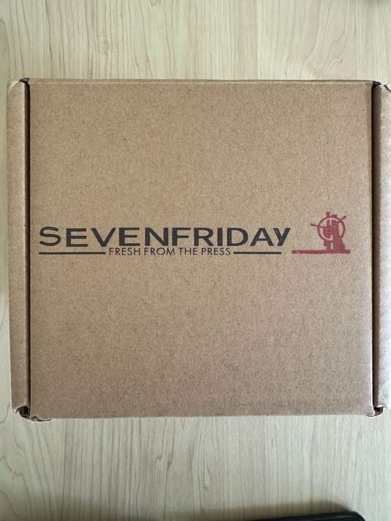 セブン・フライデー レフトハンド ２種類（高級時計）の商品画像 - 査定依頼日：2024年11月8日 - 最高査定価格：70,000円