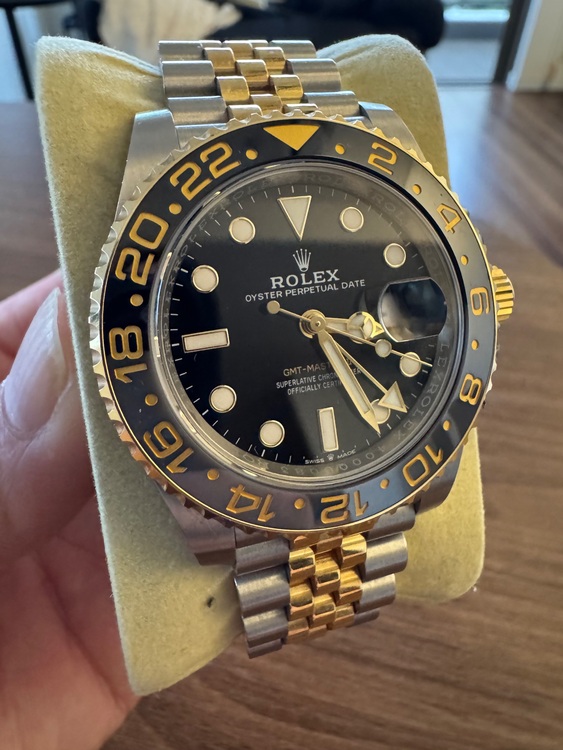 GMTマスター（高級時計）の商品画像 - 査定依頼日：2025年10月5日 - 最高査定価格：3,080,000円