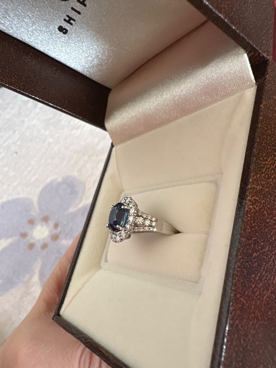 サファイア指輪（金・貴金属）の商品画像 - 査定依頼日：2026年1月11日 - 最高査定価格：300,000円