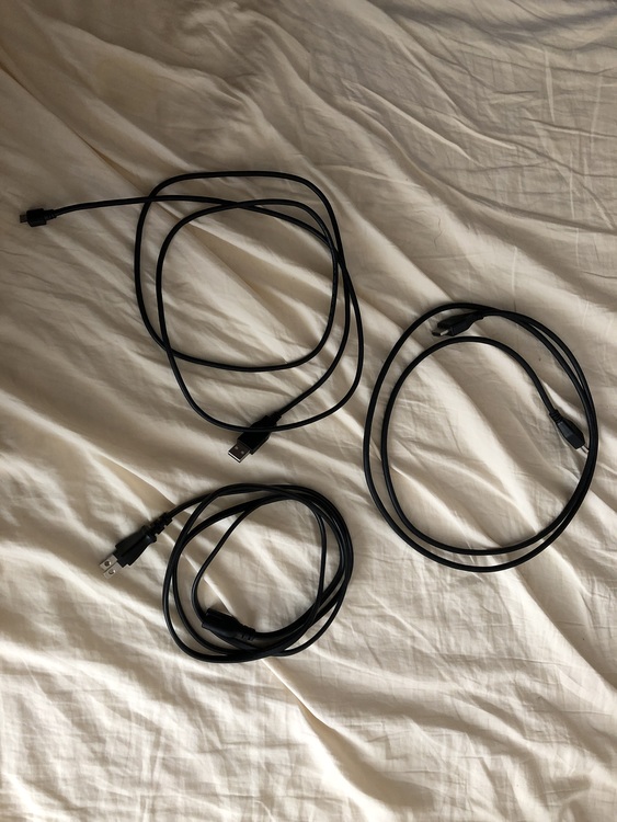 プレイステーション4 Pro本体 ジェットブラック(HDD 1TB/CUH-72（ゲーム機本体・ゲームソフト）の商品画像 - 査定依頼日：2020年7月16日 - 最高査定価格：26,000円