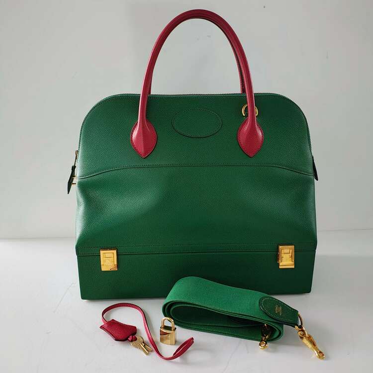 マクファーソン（ブランドバッグ）の商品画像 - 査定依頼日：2025年4月11日 - 最高査定価格：230,000円