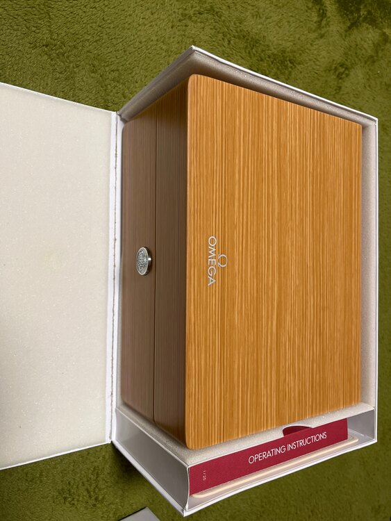 オメガ シーマスター 210.30.42.20.10.001（高級時計）の商品画像 - 査定依頼日：2024年12月20日 - 最高査定価格：600,000円