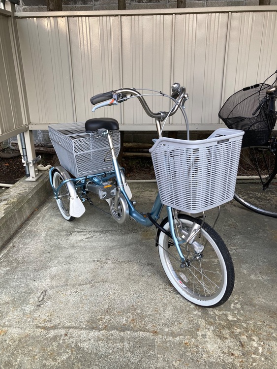 ブリヂストン　ロビンフット　三輪車（自転車）の商品画像 - 査定依頼日：2025年11月6日 - 最高査定価格：3,000円