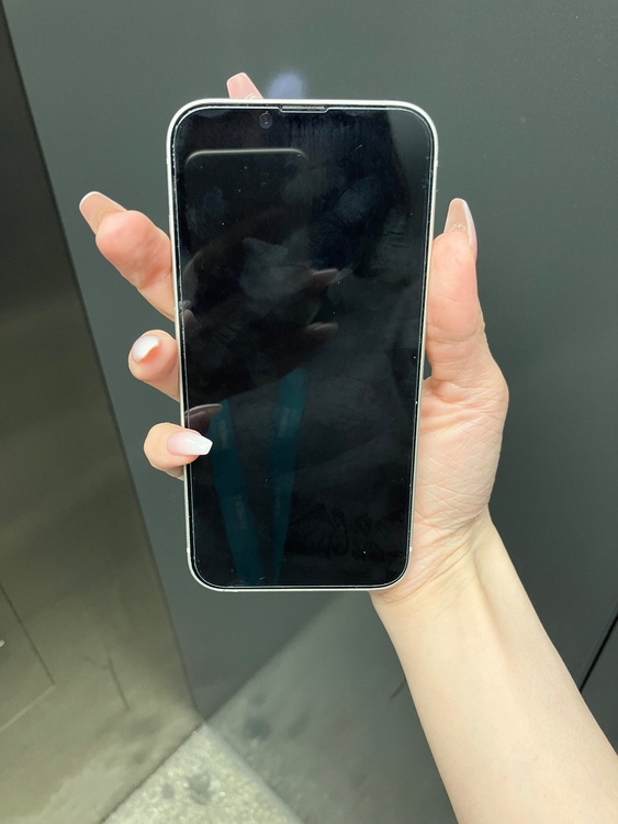 iPhone iPhone 14 128GB SIMフリー（スマホ）の商品画像 - 査定依頼日：2026年8月26日 - 最高査定価格：50,000円