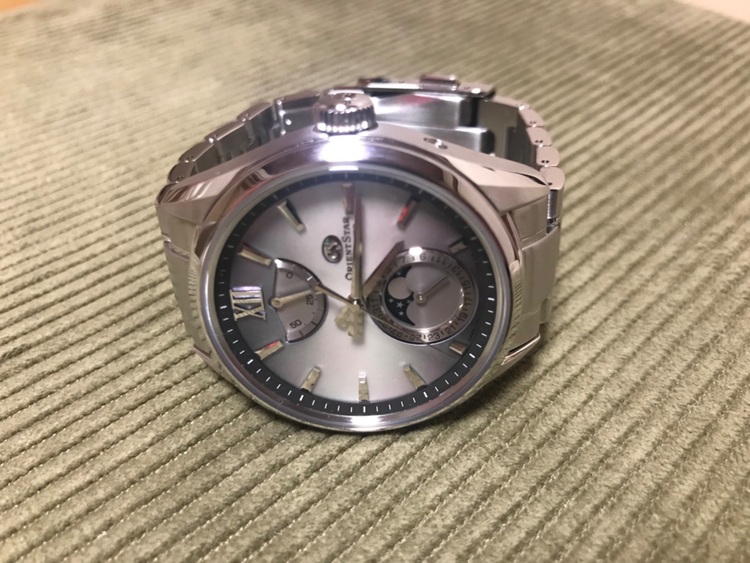 オリエントスター M34 F7 メカニカルムーンフェイズ（高級時計）の商品画像 - 査定依頼日：2025年11月13日 - 最高査定価格：120,000円