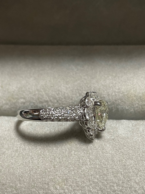 ハートシェイプダイヤモンドリング（金・貴金属）の商品画像 - 査定依頼日：2025年11月19日 - 最高査定価格：325,000円