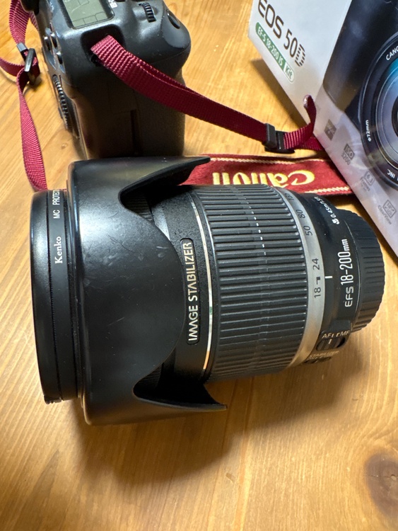 EOS 50D EFーS 18-200 IS（カメラ）の商品画像 - 査定依頼日：2026年1月26日 - 最高査定価格：7,000円