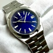 ヴァシュロンコンスタンタン　オーヴァーシーズ（高級時計）の商品画像 - 査定依頼日：2025年2月16日 - 最高査定価格：3,300,000円