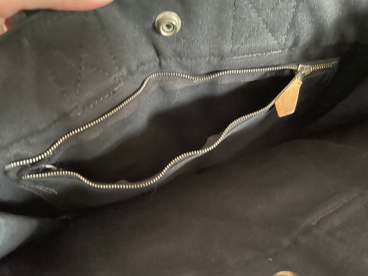 フールトゥPM キャンバス ブラック シルバー金具（ブランドバッグ）の商品画像 - 査定依頼日：2025年3月25日 - 最高査定価格：15,000円