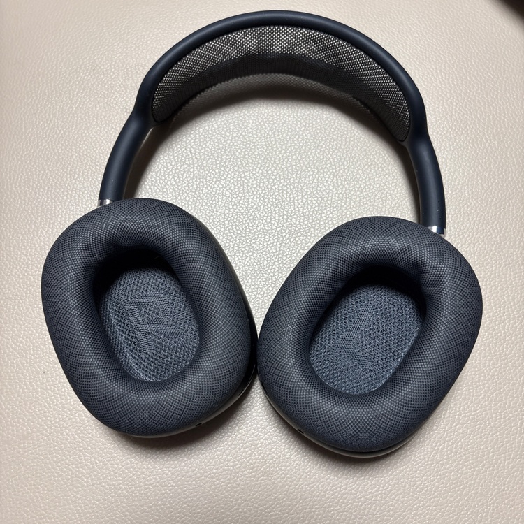 AirPodsMAX（オーディオ・スピーカー）の商品画像 - 査定依頼日：2026年7月4日 - 最高査定価格：10,100円