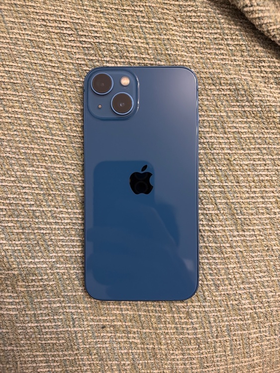 iPhone iPhone 13 128GB 楽天モバイル（スマホ）の商品画像 - 査定依頼日：2026年9月23日 - 最高査定価格：35,500円