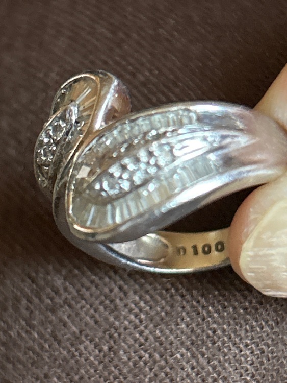 プラチナリング（金・貴金属）の商品画像 - 査定依頼日：2025年7月26日 - 最高査定価格：85,000円