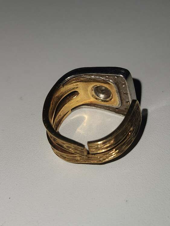 ゴールド&プラチナのリング（金・貴金属）の商品画像 - 査定依頼日：2025年1月16日 - 最高査定価格：90,000円