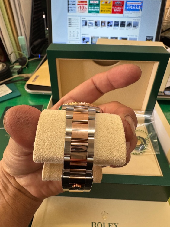 ロレックス GMTマスター 126711chn（高級時計）の商品画像 - 査定依頼日：2026年3月4日 - 最高査定価格：3,300,000円