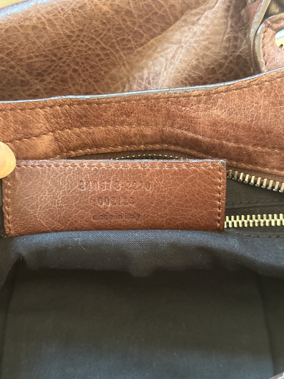 バレンシアガ  （ブランドバッグ）の商品画像 - 査定依頼日：2025年10月2日 - 最高査定価格：100,000円