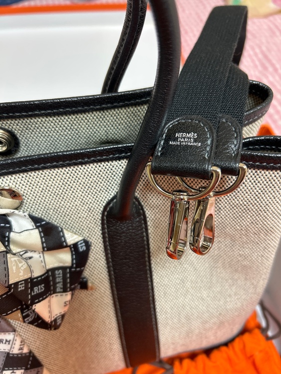 エルメス ガーデンパーティ（ブランドバッグ）の商品画像 - 査定依頼日：2026年6月15日 - 最高査定価格：300,000円