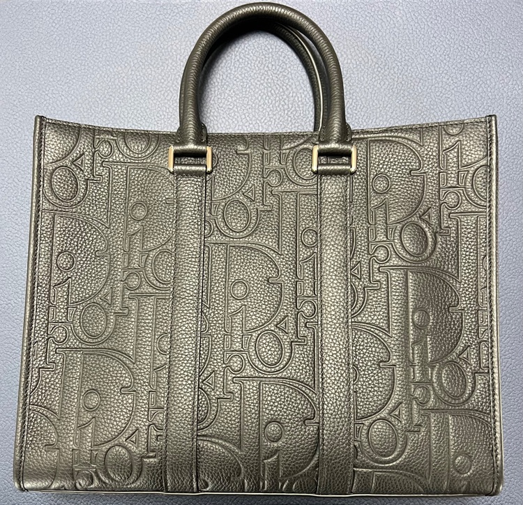 ディオール  （ブランドバッグ）の商品画像 - 査定依頼日：2025年10月23日 - 最高査定価格：280,000円