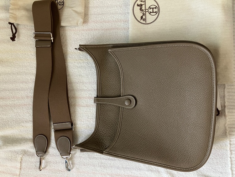 29 （ブランドバッグ）の商品画像 - 査定依頼日：2025年10月20日 - 最高査定価格：450,000円