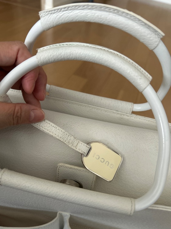 グッチ  （ブランドバッグ）の商品画像 - 査定依頼日：2025年6月5日 - 最高査定価格：2,000円