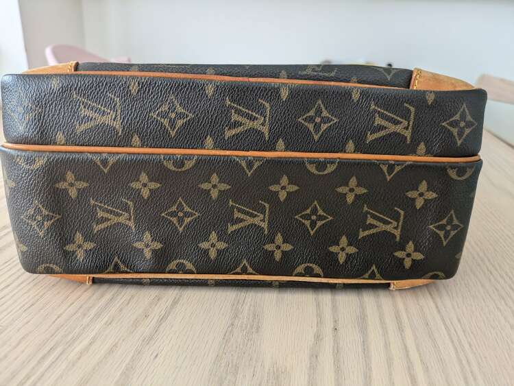 ルイヴィトン モノグラム （ブランドバッグ）の商品画像 - 査定依頼日：2025年3月19日 - 最高査定価格：40,000円