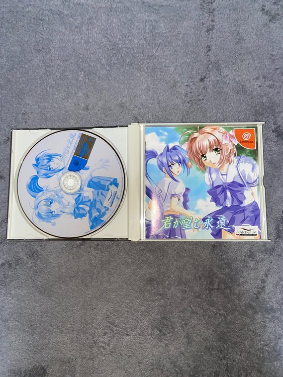 メガドライブ2 本体 ソフト2本　ドリームキャスト本体 ソフト1本（ゲーム機本体・ゲームソフト）の商品画像 - 査定依頼日：2022年10月17日 - 最高査定価格：13,000円