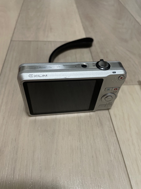EX-Z90（カメラ）の商品画像 - 査定依頼日：2026年7月4日 - 最高査定価格：100,000円