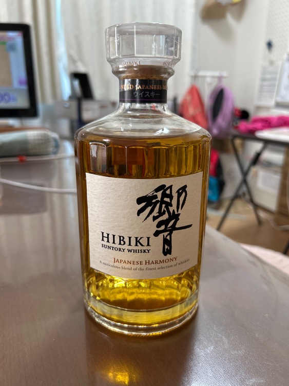 サントリー響ジャパニーズハーモニー700ml瓶（お酒）の商品画像 - 査定依頼日：2025年10月2日 - 最高査定価格：9,100円