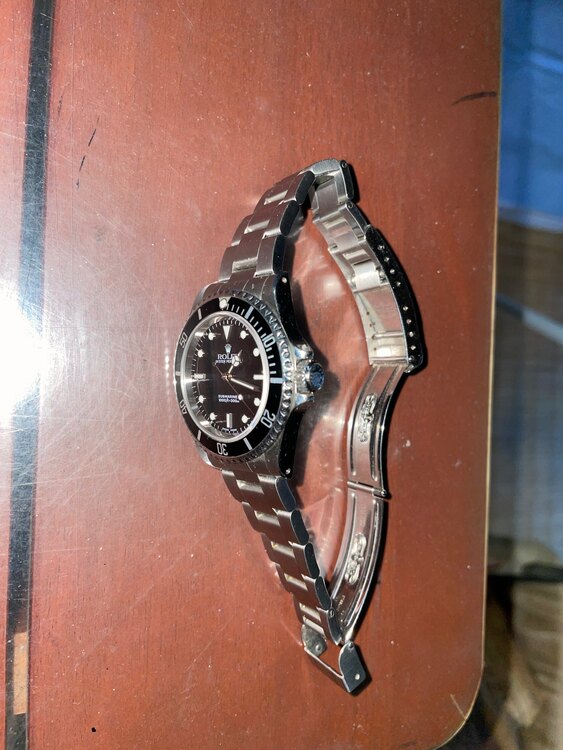ロレックス サブマリーナー （高級時計）の商品画像 - 査定依頼日：2025年3月3日 - 最高査定価格：1,150,000円